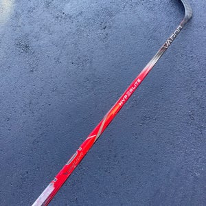Senior Bauer Hyperlite 2 Hockey Stick Right Handed P88 (Used)