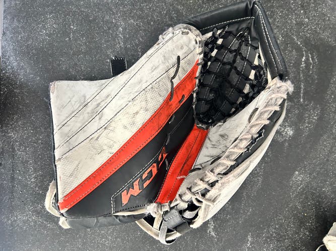 CCM Junior Glove and Blocker Set (Used)