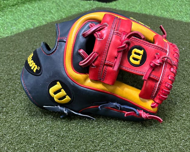 2018 Wilson A2K RH Infield Baseball Glove 11.5" (Used)