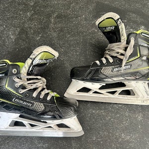 Bauer GSX Hockey Goalie Skates Size Intermediate 5.5 (Used)