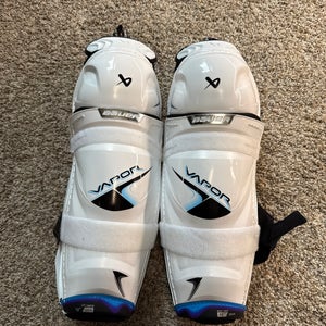 Intermediate Bauer Vapor Flylite 13" Shin Pads (New)