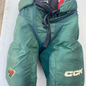 CCM HP45X Pro Stock Hockey Pants Large Minnesota Wild Green 73689