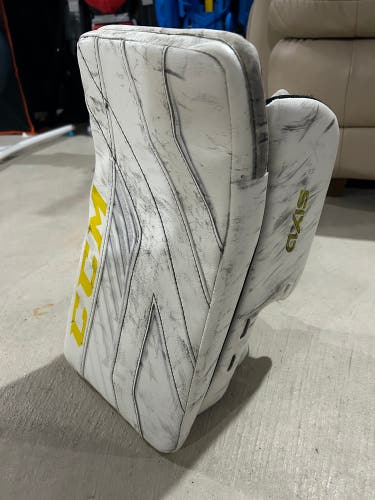 CCM Axis Pro Regular (Used)