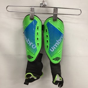 Used Umbro Soccer Shin Guards Junior Green XL 11851-S000038280