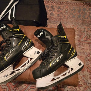 CCM Tacks Vector Premier (SMU) Hockey Skates 8 (Used)
