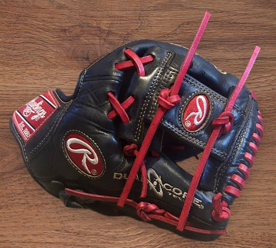 Rawlings PRO110PT Heart of the Hide RHT Baseball Glove 11" (Used)