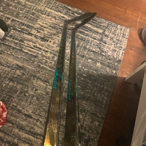 *2 pack* Bauer Twitch Right Handed Hockey Stick P92 Pro Stock (New)