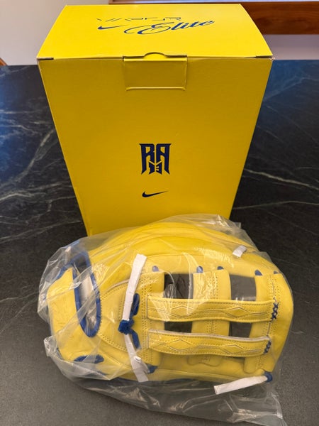 2025 Nike RH Outfield Vapor Elite Baseball Glove 12.75" (New)