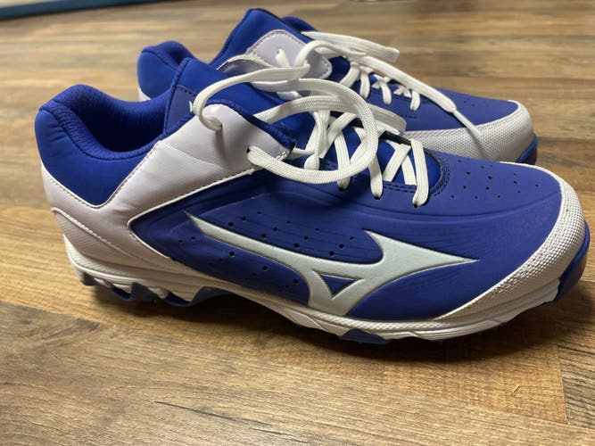 Blue Women's Size M 9.0 (W 10.0) Mizuno Low Top Metal (New)