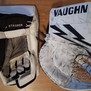 Vaughn V10 Regular Pro Stock hockey goalie gloves set (Used)