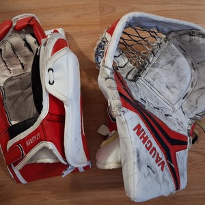 Vaughn V10 Regular Pro Stock hockey goalie gloves set (Used)
