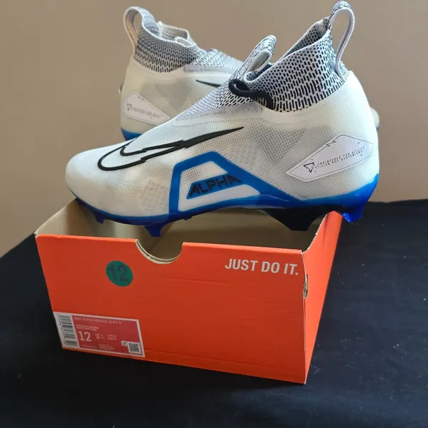 Nike Alpha Menace Elite 3 White/Royal Football Cleats DM1792-106 Men's Size 12 NEW! FREE SHIPPING!