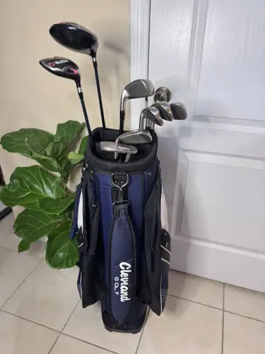 Women's Cleveland Bloom 2023 Pink/Blue 9-Piece Club Golf Set Right Hand RH