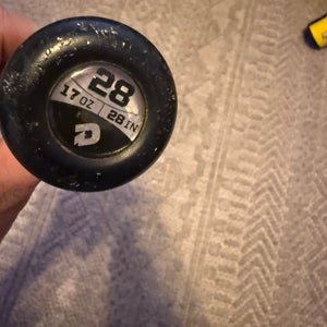 2022 DeMarini Uprising Alloy USABat Certified Bat (-11) 17 oz 28" (Used)