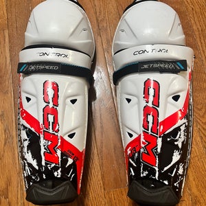 Junior CCM Control 13" Shin Pads (Used)