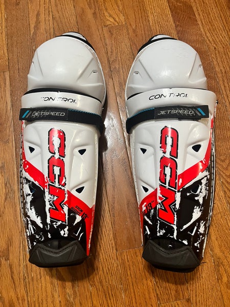 Junior CCM Control 13" Shin Pads (Used)