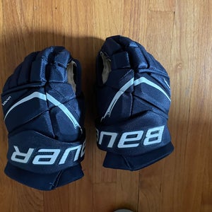 Bauer Vapor Flypro Gloves 13" (Used)