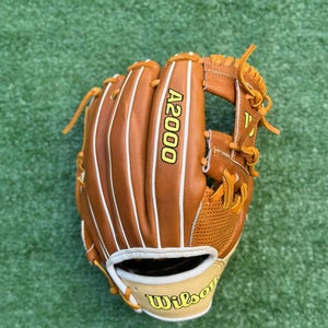 Used Wilson A2000 1786SC 11.75in Infielders Glove - Tan/Blonde