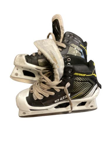 Used CCM TACKS SKATES Intermediate Hockey Skate Black Intermediate 5.0 11884-S000053128