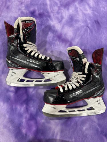 Senior Bauer Vapor X2.7 Hockey Skates Regular Width Size 6.5 (Used)