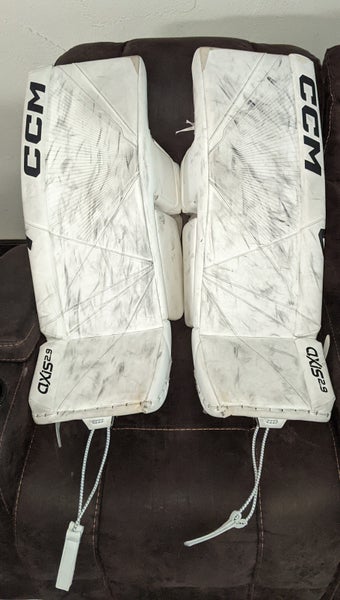 2023 33" CCM Axis 2.9 Goalie Leg Pads (Used)
