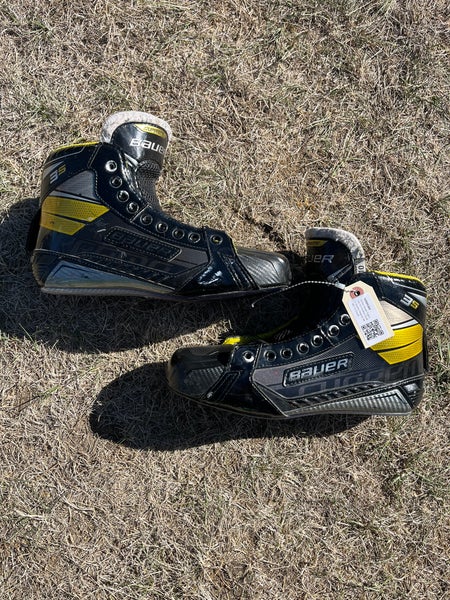 Senior Bauer Supreme 3S Hockey Goalie Skates Regular Width 10 (Used)