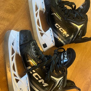 2024 CCM Tacks XF 80 Hockey Skates Regular Width Size 5 (Used)