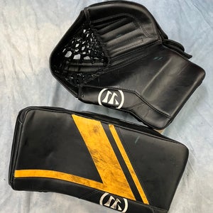 Black JR Warrior Ritual G7 Goalie Glove & Blocker Set Regular (Used)