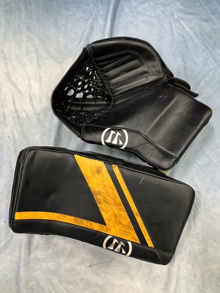 Black JR Warrior Ritual G7 Goalie Glove & Blocker Set Regular (Used)