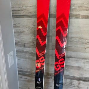 Used 2025 Volkl Racetiger GS Non-FIS R25 (183) Skis with Marker Comp 12 Bindings