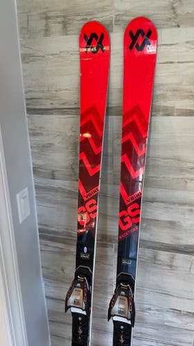 Used 2025 Volkl Racetiger GS Non-FIS R25 (183) Skis with Marker Comp 12 Bindings
