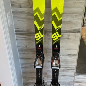 Used 2025 Volkl Racetiger FIS (soft) 155 SL Skis with Marker Comp 12 Bindings (1)