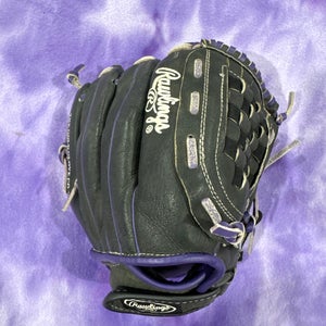 Black Rawlings Highlight RH Softball Glove 11.5" (Used)
