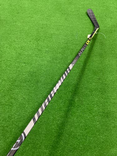 Junior Warrior Alpha LX Pro Hockey Stick Left Hand W03 (New)