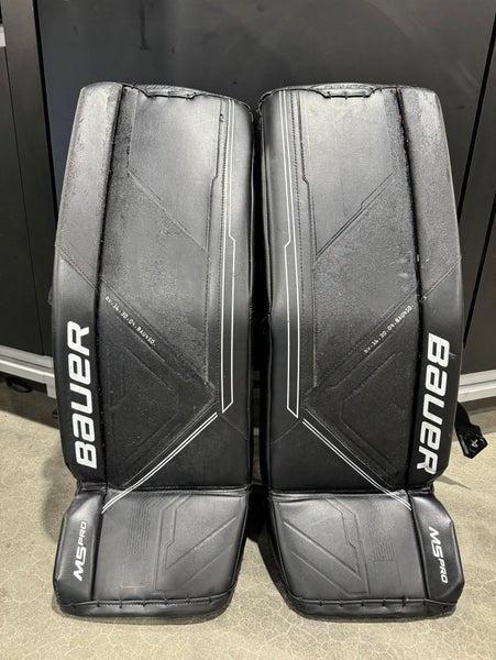 Black Small Senior Bauer Supreme M5 Pro Goalie Leg Pads (Used)