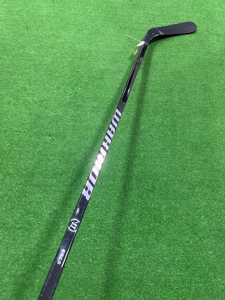 Junior Warrior Pro Hockey Stick Right Handed W03 (Used)