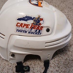 Small Bauer 4500 Helmets for parts (Used)