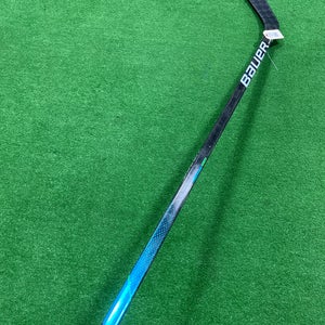 Intermediate Bauer Nexus Geo Hockey Stick Left Hand P92 (Used)