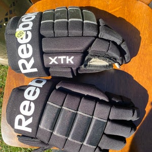Reebok XTK Gloves 14" (Used)