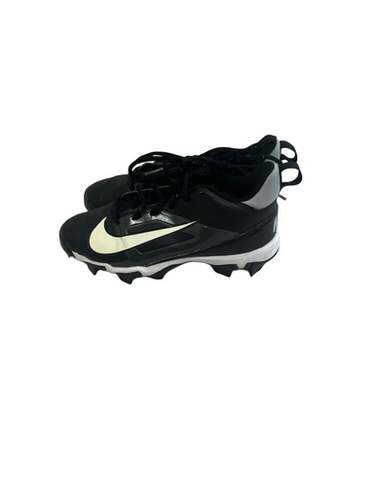 Used Nike Alpha Menace Shark Jr 3.5 FB Cleats Black And White  11692-S000142021