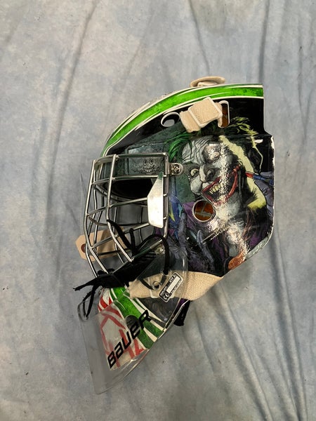 White Senior Large/XL Warrior R/F1 Goalie Mask (Used)
