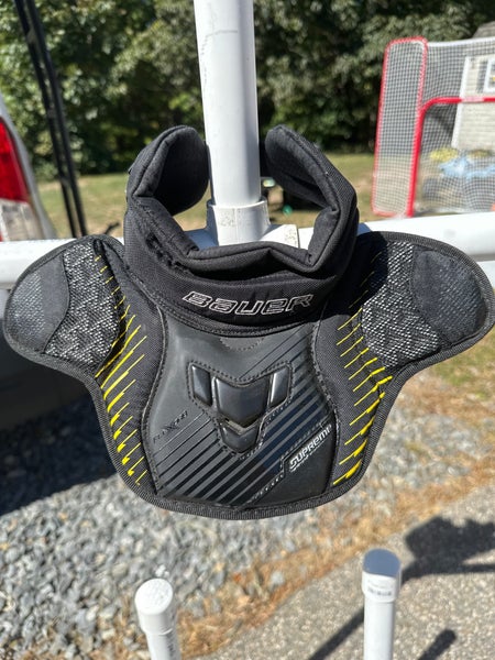 Bauer Bauer Jr. Goalie Neck Protector (Used)