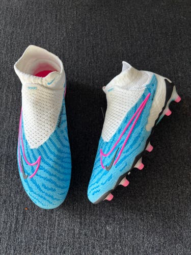 White Unisex Size M 4.0 (W 5.0) Nike Phantom GX Elite Ag Molded Cleats Cleats (New)