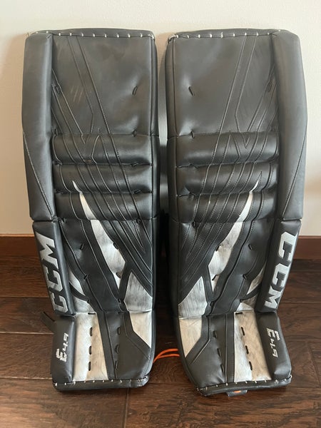 CCM hockey goalie leg pads