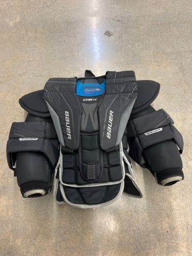 Junior Large/Extra Large Bauer GSX Goalie Chest Protector (Used)