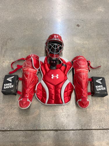 Youth Under Armour Victory Series Catcher's Set (Used)