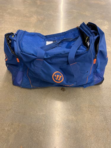 Warrior wheeled Bag 33”