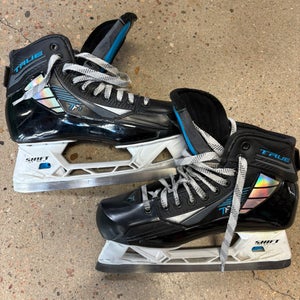 Senior True TF7 Hockey Goalie Skates Regular Width 9 (Used)