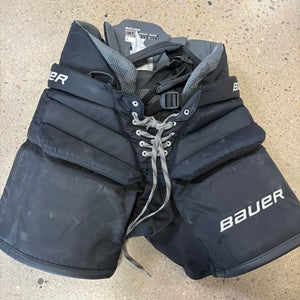 Black Intermediate Medium Bauer Elite Hockey Goalie Pants (Used)