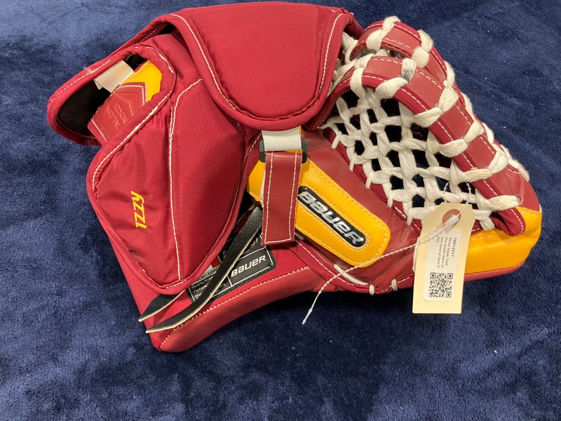 Ismond Senior Bauer Total One Goalie Glove (Scott Ismond - Iowa State ...